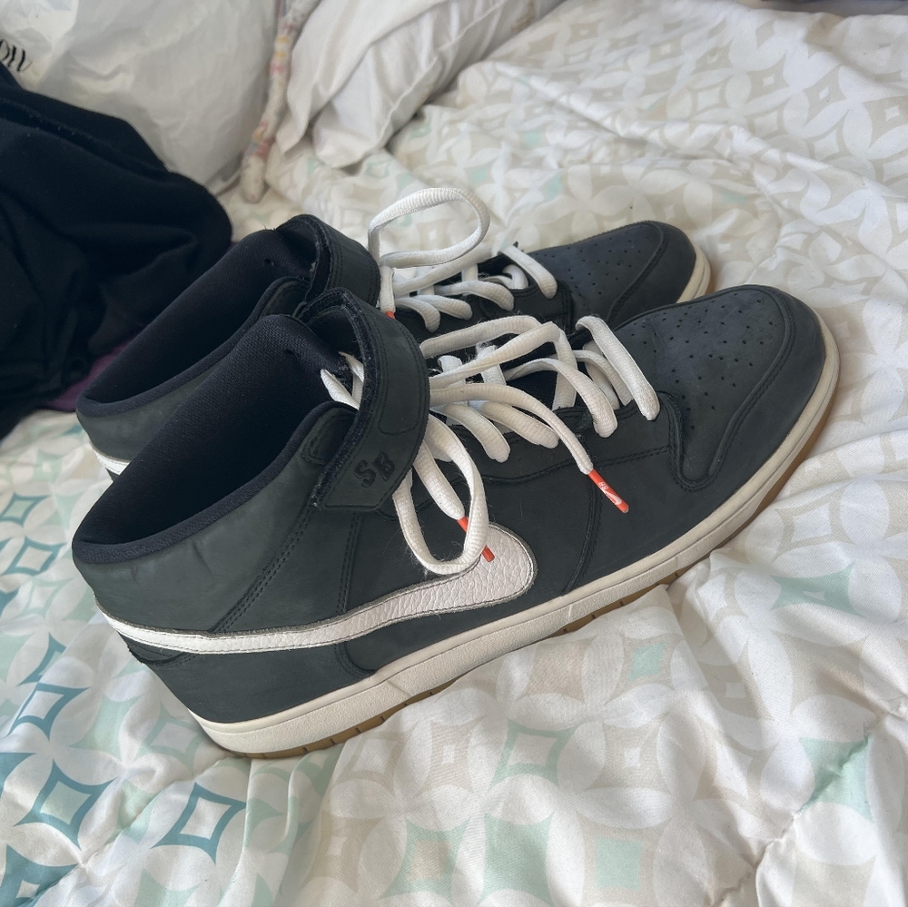 Nike SB dunk mids pro iso orange label